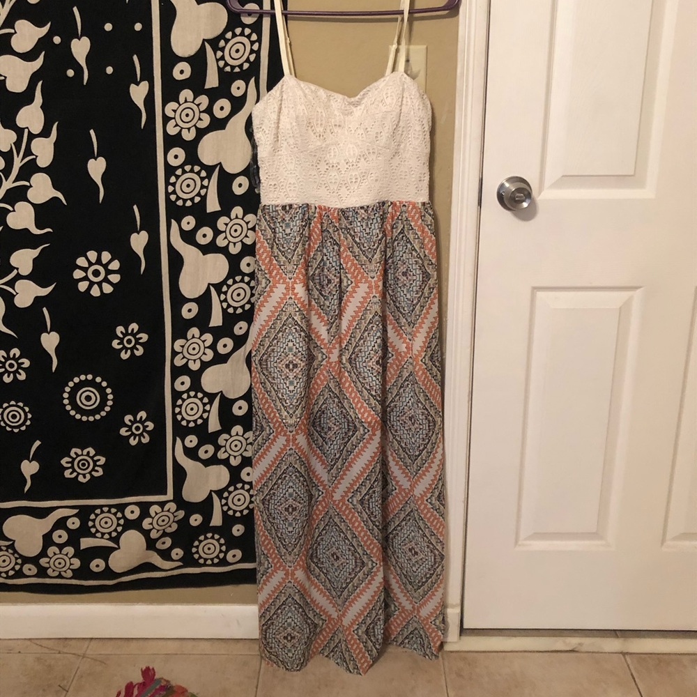 Long flowy maxi dress